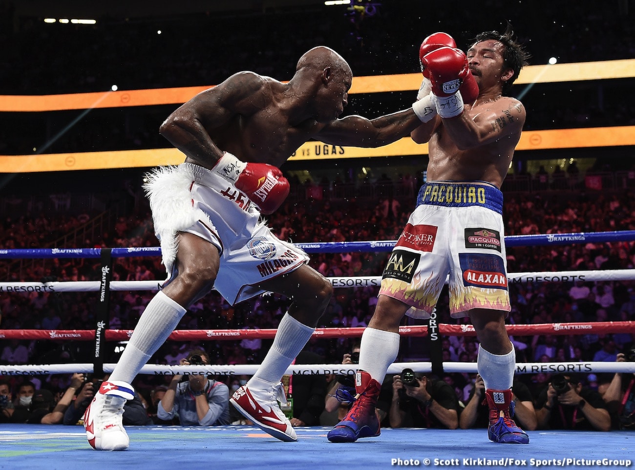 Manny Pacquiao, Yordenis Ugas boxing image / photo