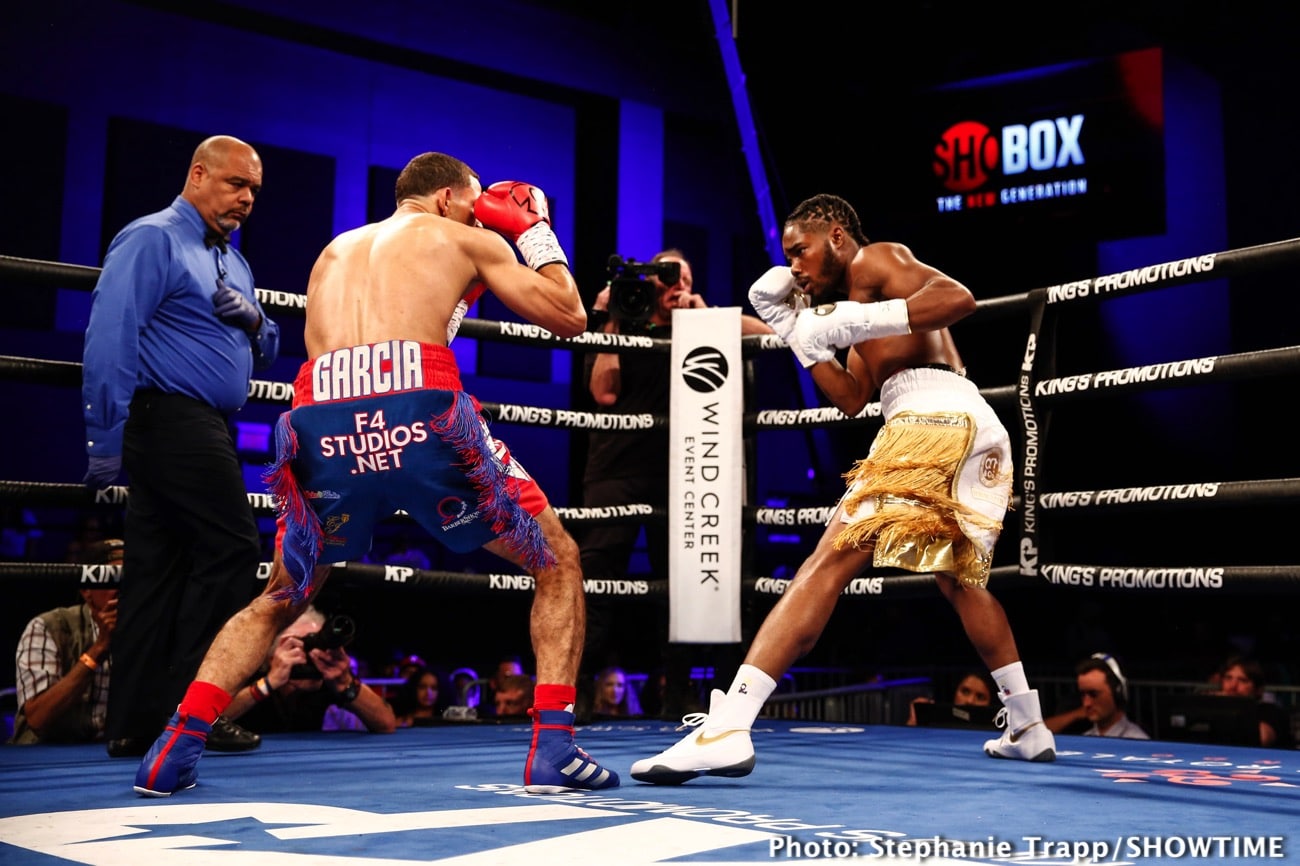Boxing photo: Jordan White image Jordan White KOs Eridson Garcia - Boxing Results