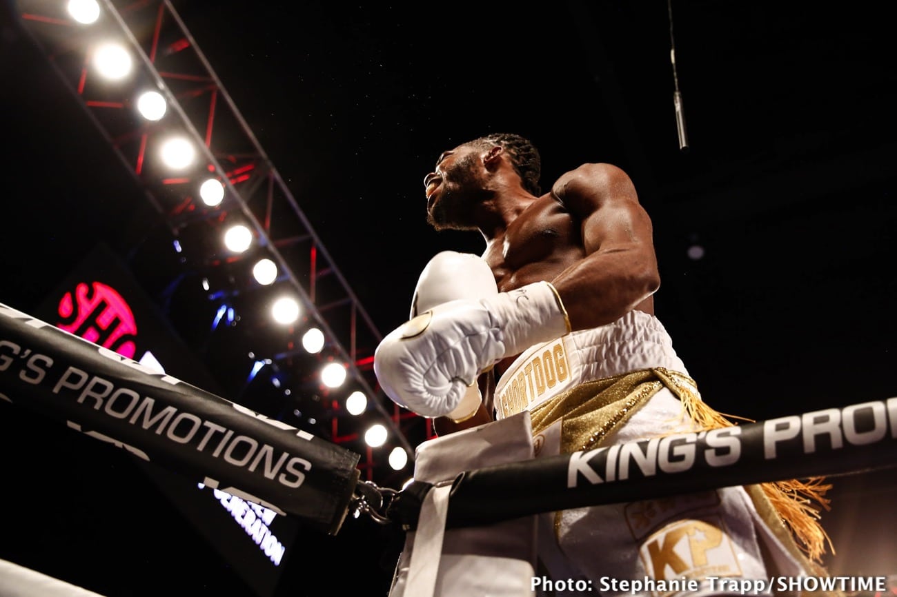 Boxing photo: Jordan White image Jordan White KOs Eridson Garcia - Boxing Results