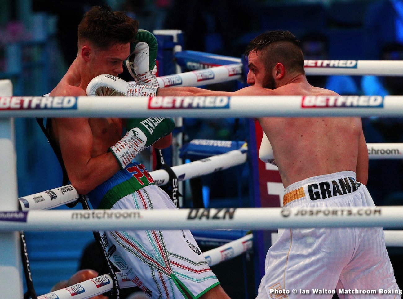 Joshua Buatsi defeats Ricards Bolotniks - Boxing Results