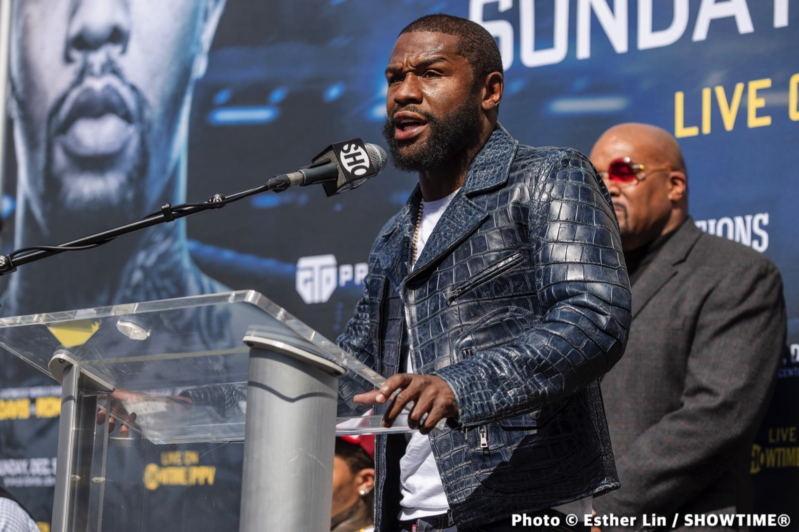 Is Floyd Mayweather Jr. Part Of The Spence - Crawford Equation?