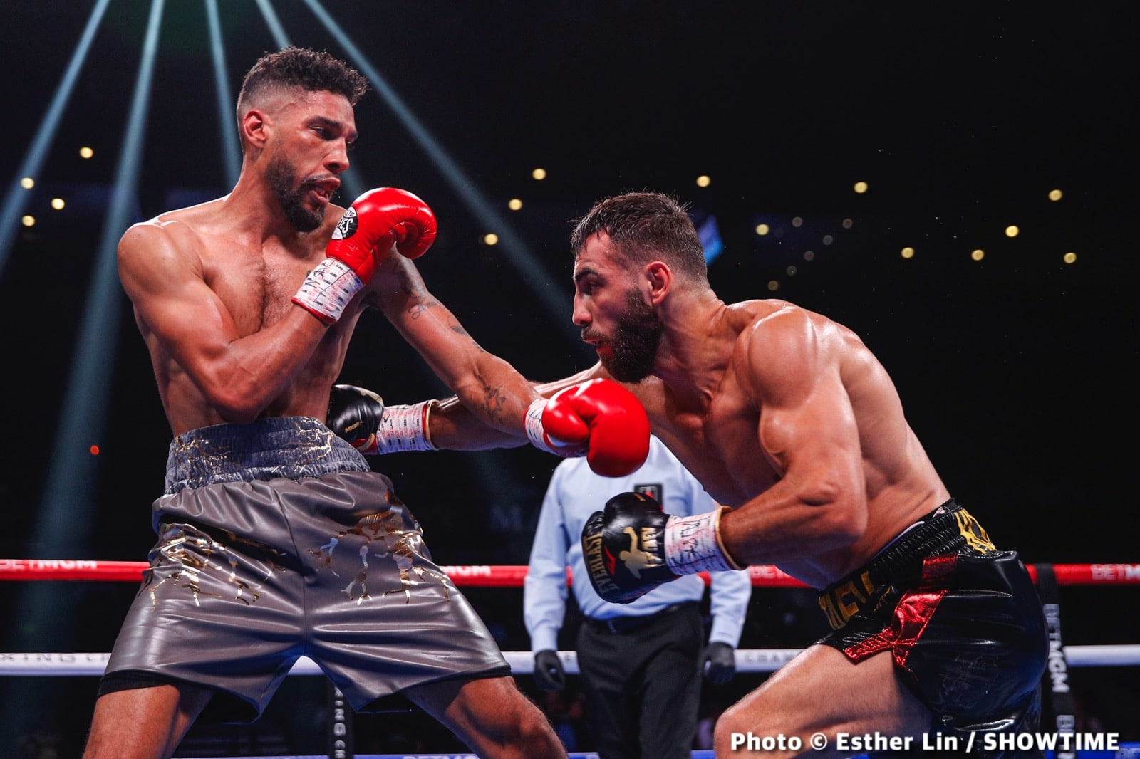 Boxing photo: Jamal James image Radzhab Butaev Stops Jamal James In Round Nine - Boxing Results