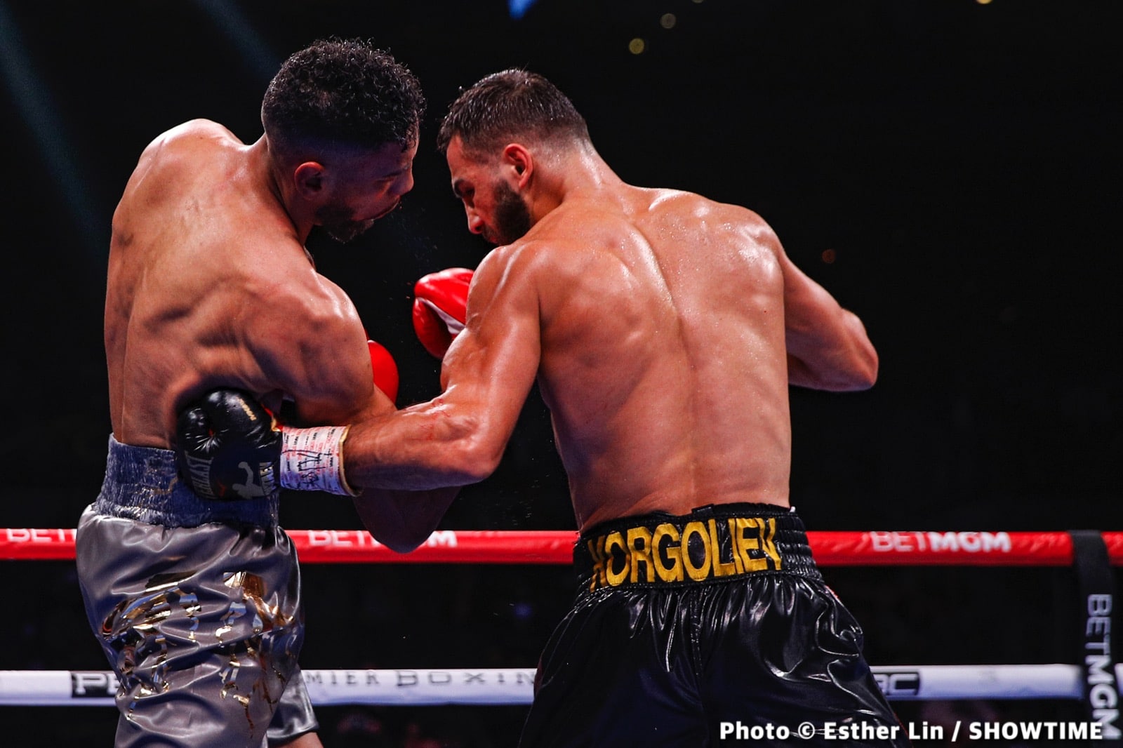 Boxing photo: Jamal James image Radzhab Butaev Stops Jamal James In Round Nine - Boxing Results
