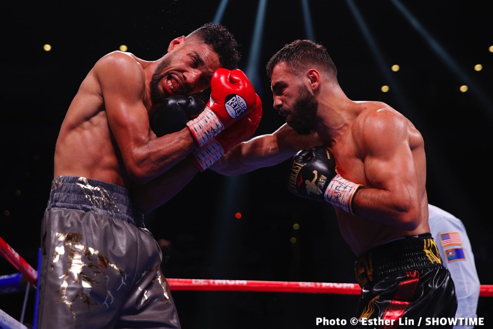 Boxing photo: Jamal James image Radzhab Butaev Stops Jamal James In Round Nine - Boxing Results