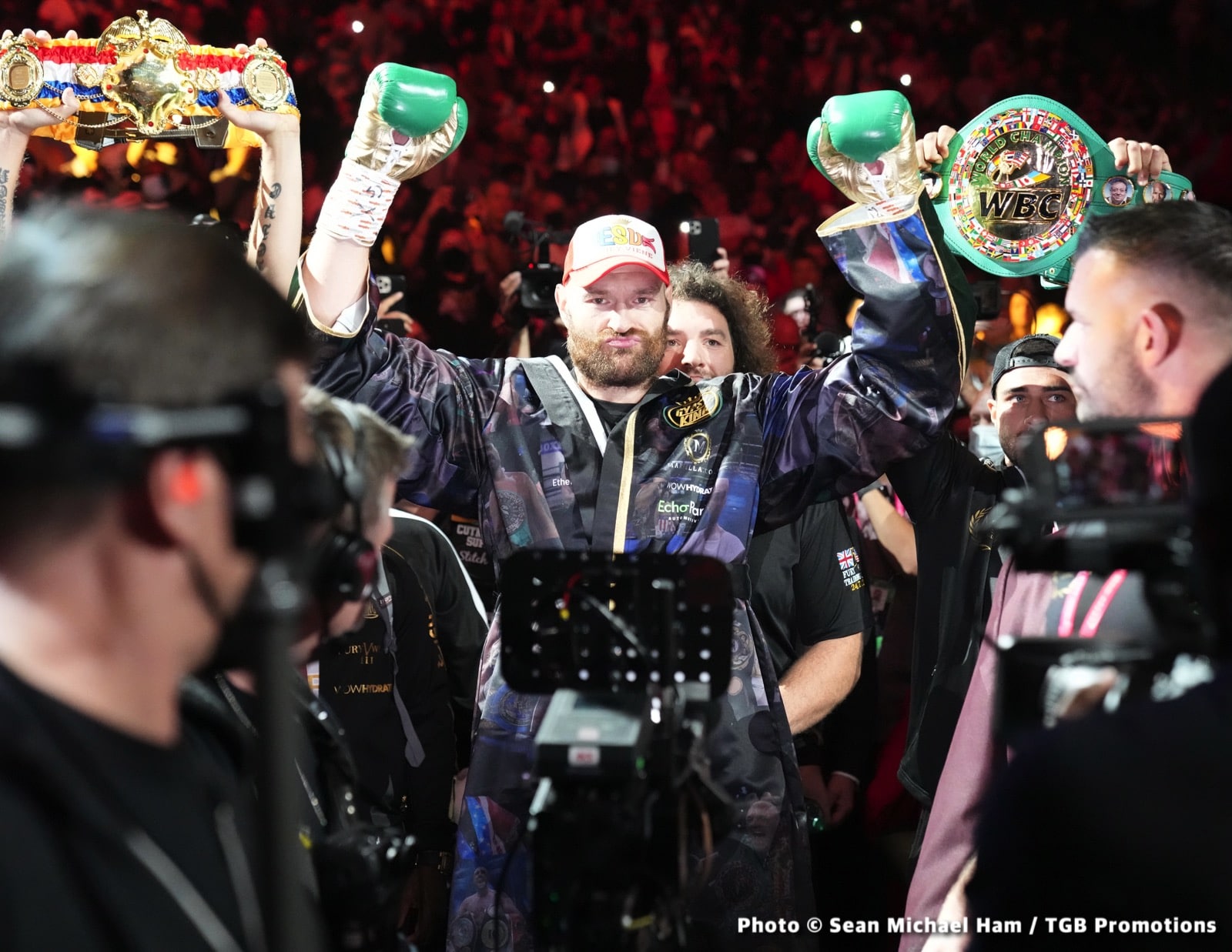 Impossible for Fury to become Franchise WBC champion says Eddie Hearn