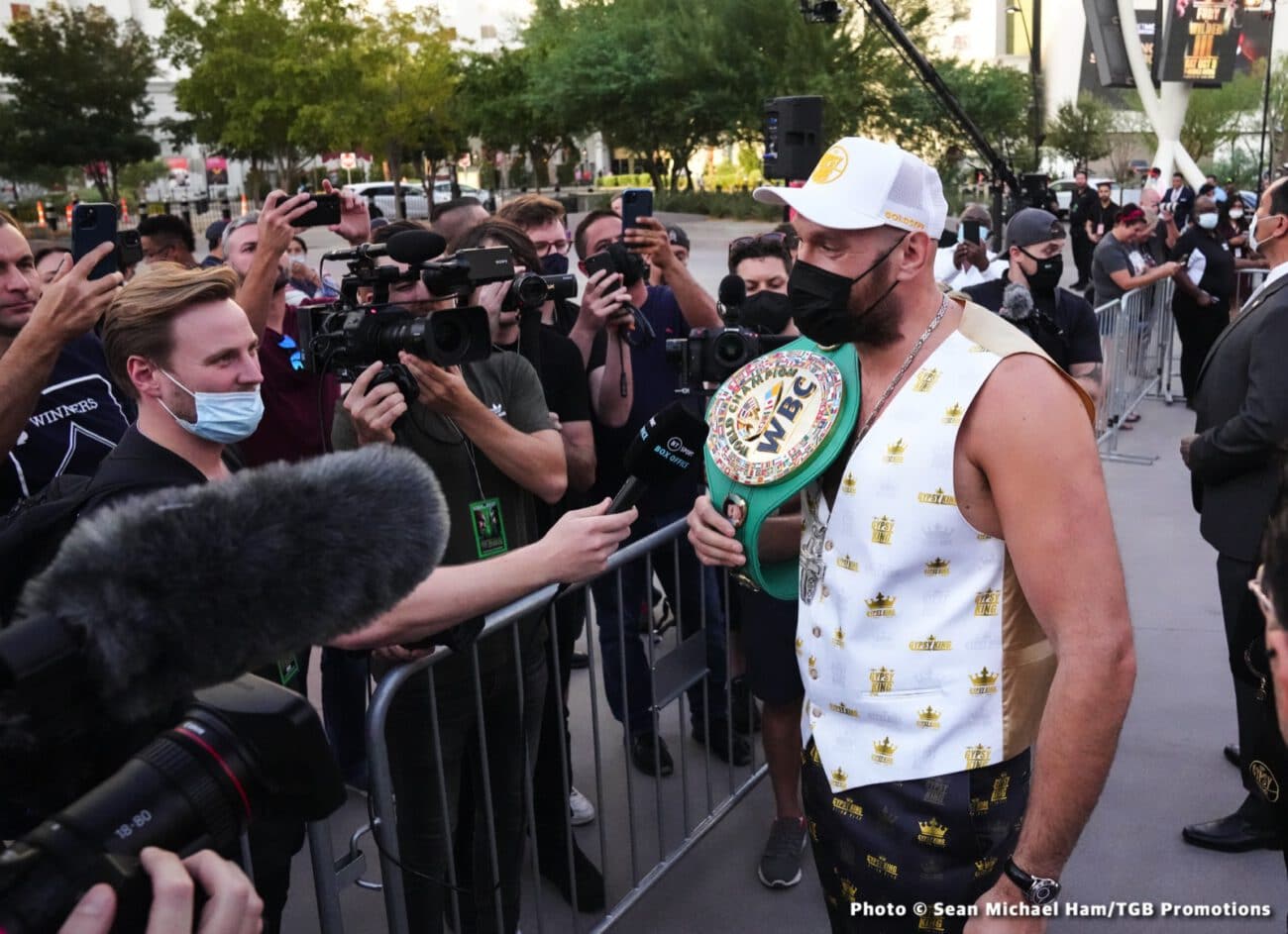 Deontay Wilder reveals new ring-walk costume for Tyson Fury trilogy