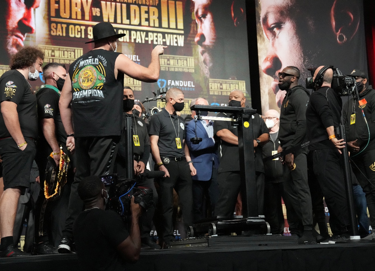 Terence Crawford previews Tyson Fury vs. Deontay Wilder 3