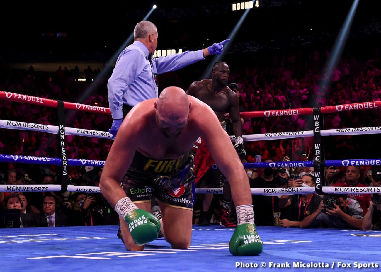 Boxing photo: Adam Kownacki, Deontay Wilder, Edgar Berlanga, Efe Ajagba, Frank Sanchez, Jared Anderson, Julian Williams, Robeisy Ramirez, Robert Helenius, Tyson Fury image Tyson Fury vs. Deontay Wilder 3 - Live results from Las Vegas