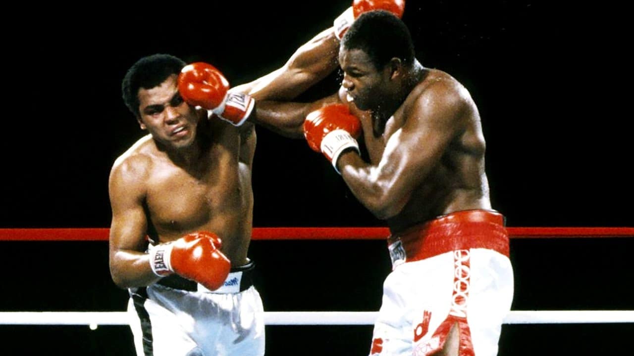 Larry Holmes, Muhammad Ali boxing image / photo