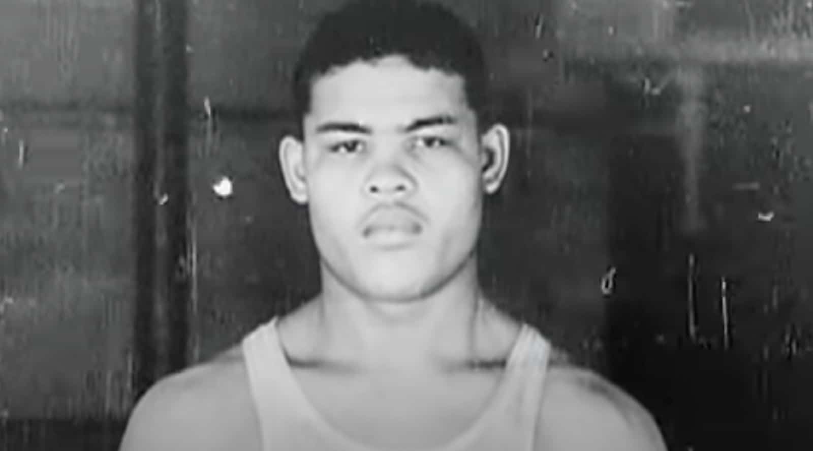 On This Day: Joe Louis Is Badly Beaten By Ezzard Charles