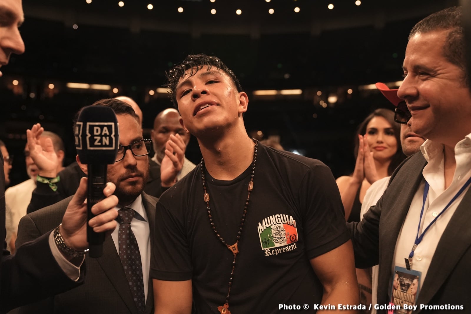 Photos: Munguia outpoints Rosado in war, calls out Golovkin!
