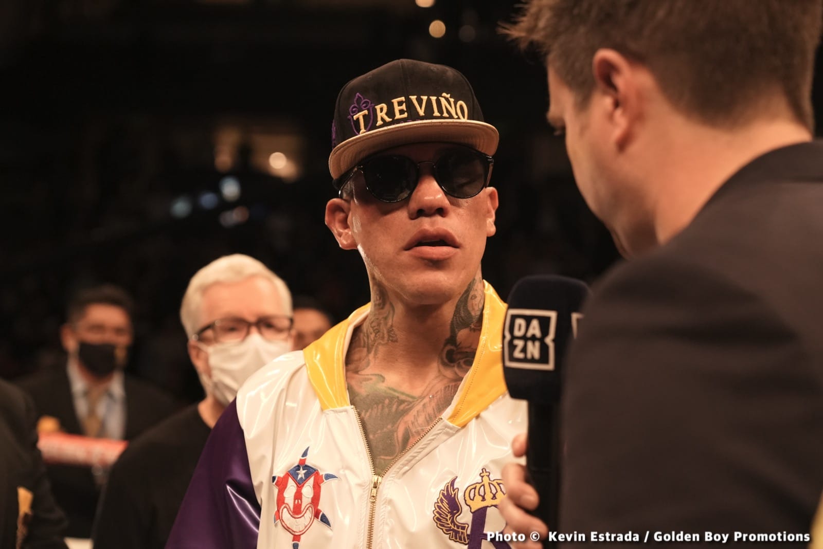 Photos: Munguia outpoints Rosado in war, calls out Golovkin!