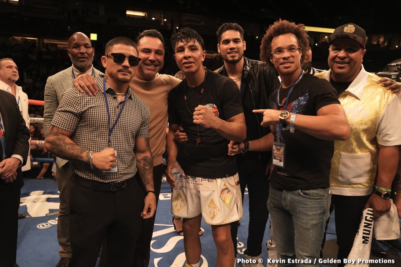 Photos: Munguia outpoints Rosado in war, calls out Golovkin!
