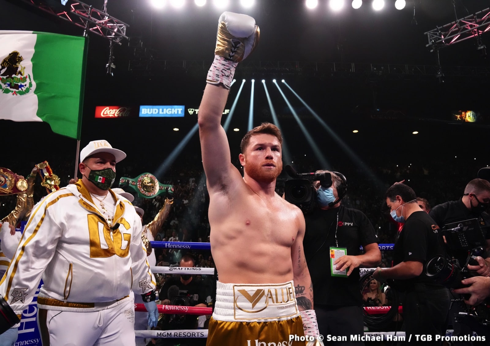 Canelo Alvarez should fight David Benavidez says Kelly Pavlik