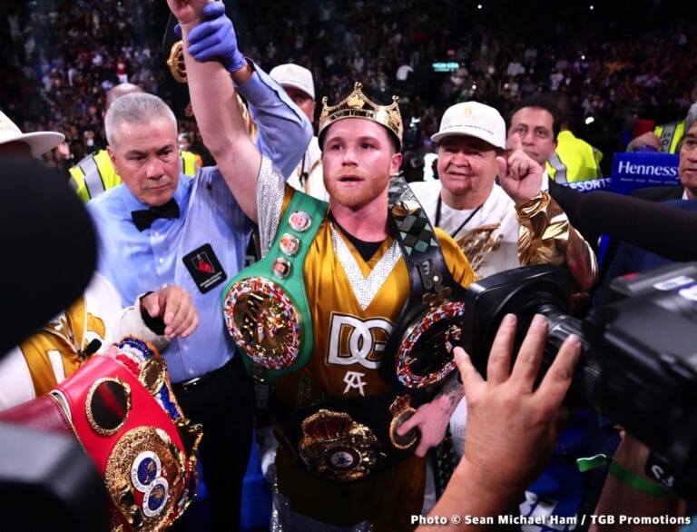 2021 Fighter-of-the-Year: Canelo Alvarez