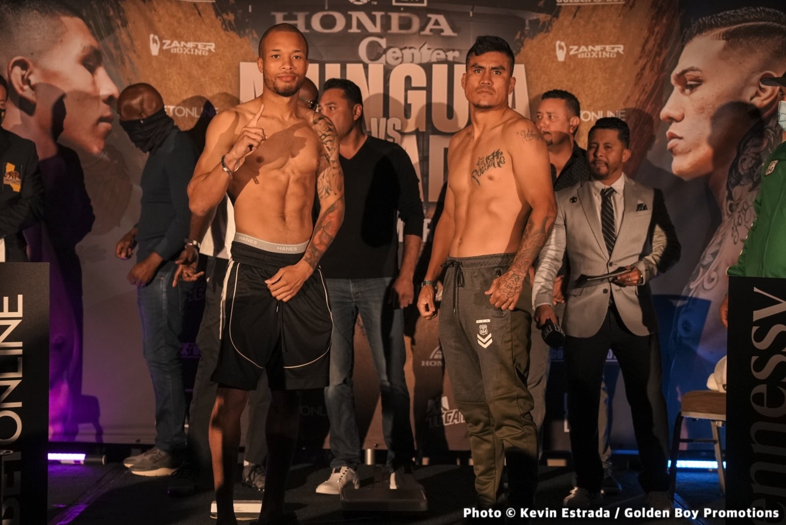 Boxing photo: Gabriel Rosado, Jaime Munguia image Jaime Munguia vs. Gabriel Rosado - weights