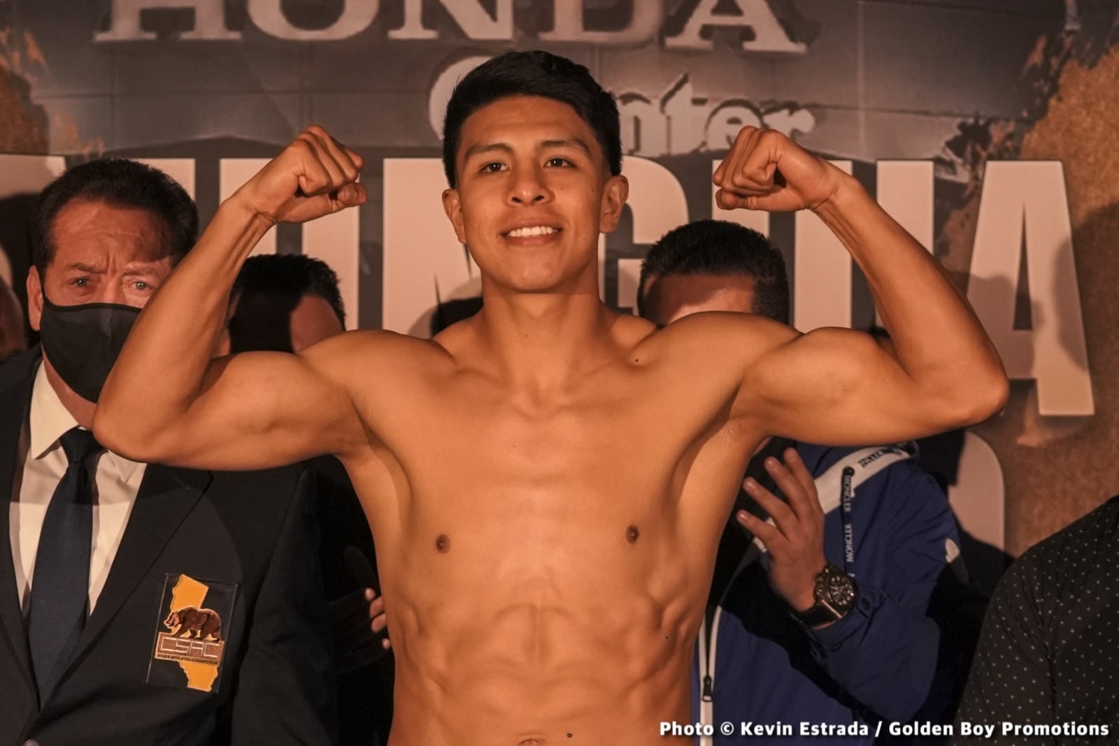 Boxing photo: Gabriel Rosado, Jaime Munguia image Jaime Munguia vs. Gabriel Rosado - weights