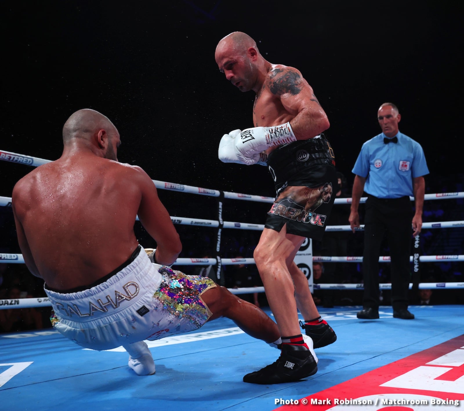 Boxing photo: Kid Galahad, Kiko Martinez image Kiko Martinez KO Kid Gallahad - KO, Comeback and Upset Of The Year Contender!