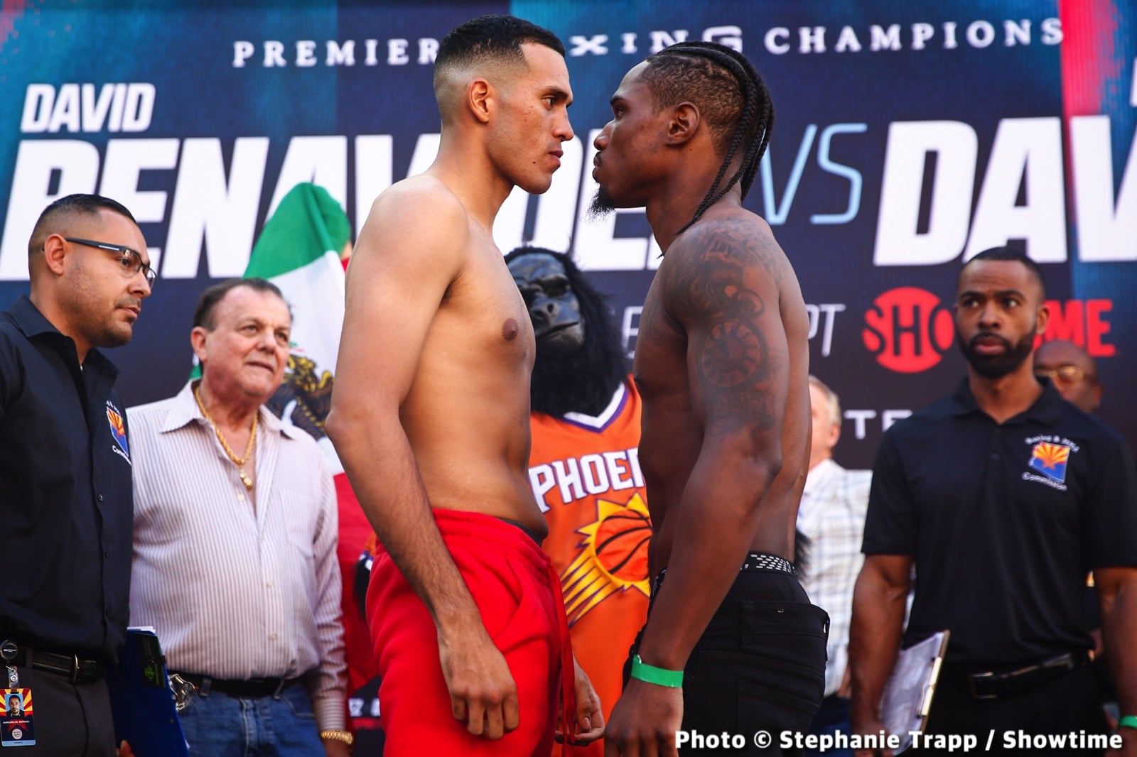 David Benavidez Vs. Kyrone Davis Final Weights For Saturday Boxing News