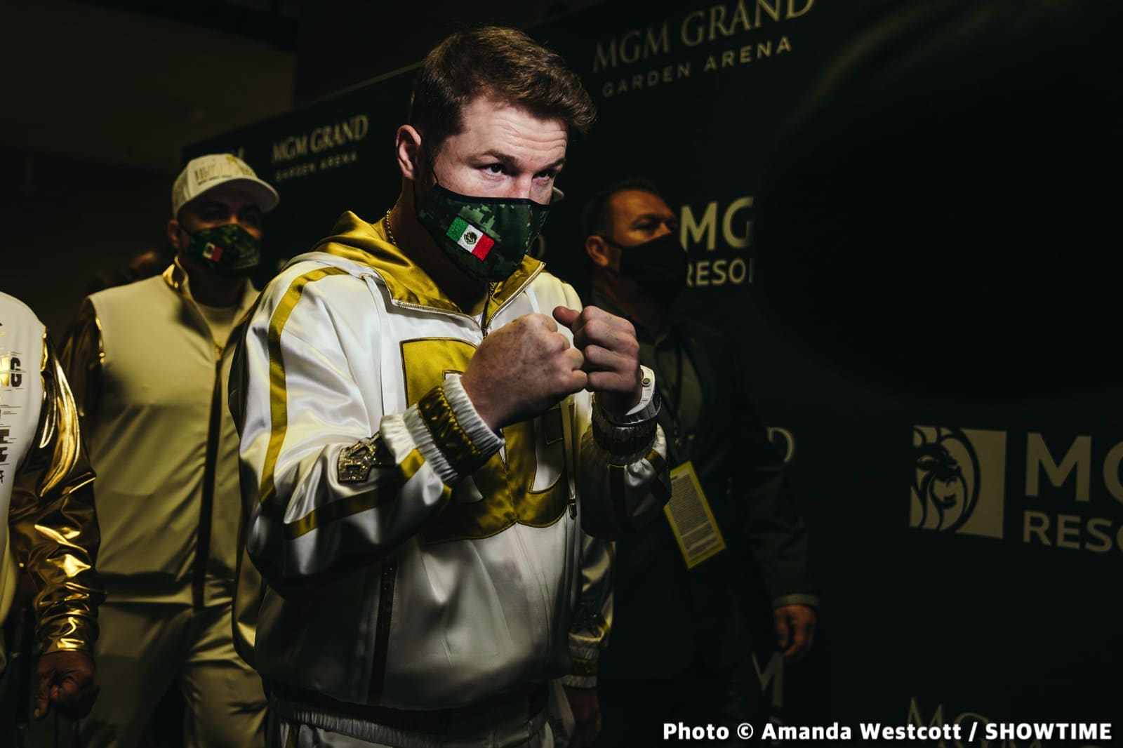 Boxing photo: Anthony Dirrell, Caleb Plant, Canelo Alvarez image Photos: Canelo defeats Plant, Dirrell Scores Highlight-Reel KO Over Hernandez