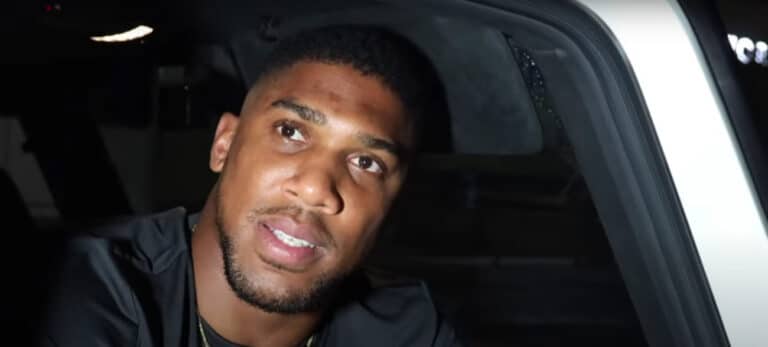 Anthony Joshua open to step aside "if Money is right"
