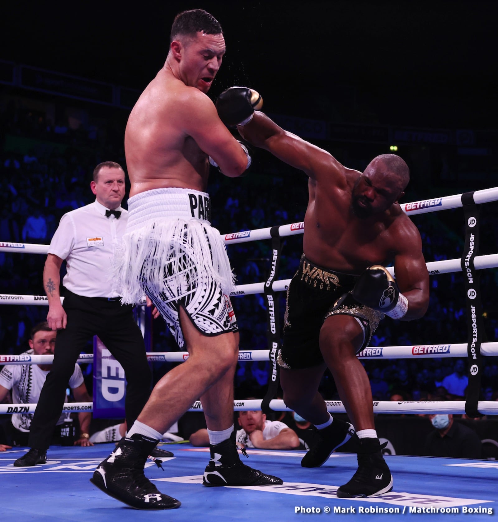 Joseph Parker defeats Dereck Chisora - Boxing Results