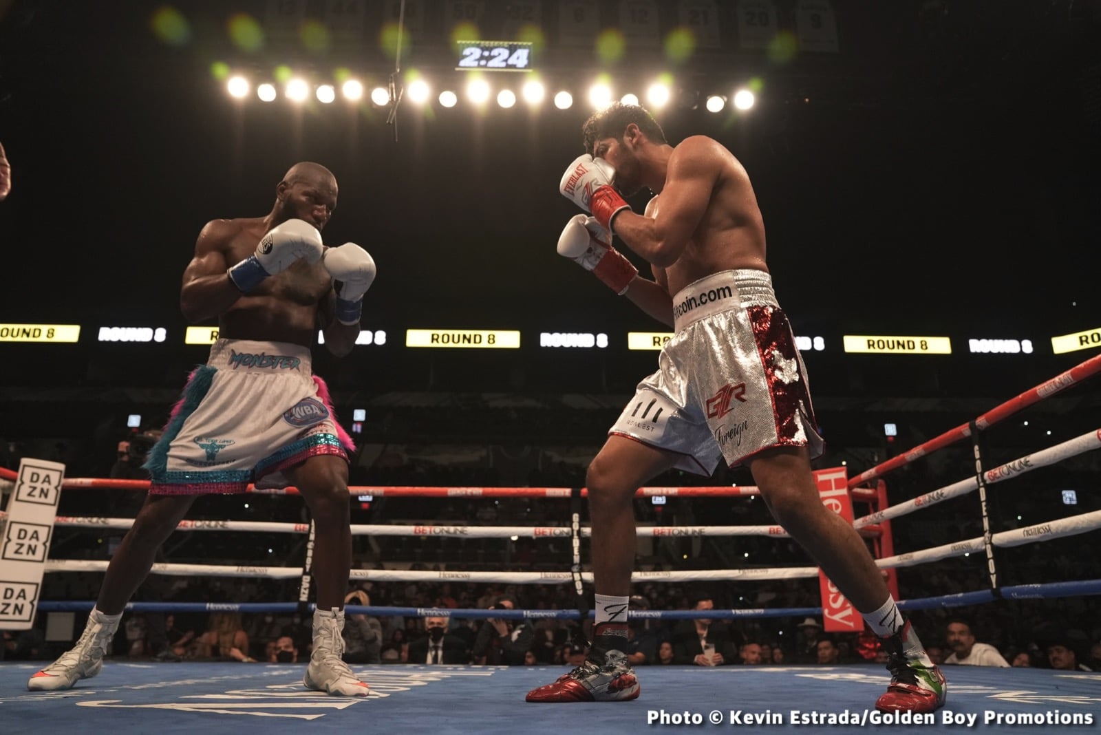 Gilberto Ramirez Stops Yunieski Gonzalez - Boxing Results