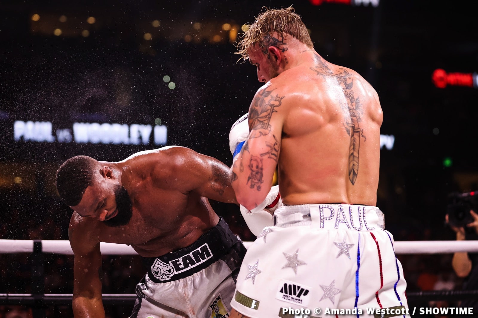 Jake Paul leaves No Doubt He Has Power KOing Woodley in the Sixth - Boxing Results