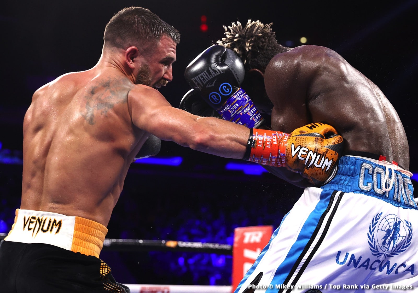 Lomachenko produces dominant performance to defeat Commey by unanimous decision in New York City