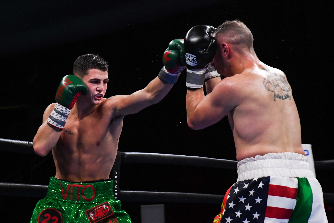 Nicholas DeLomba, Vito Mielnicki Jr. boxing image / photo