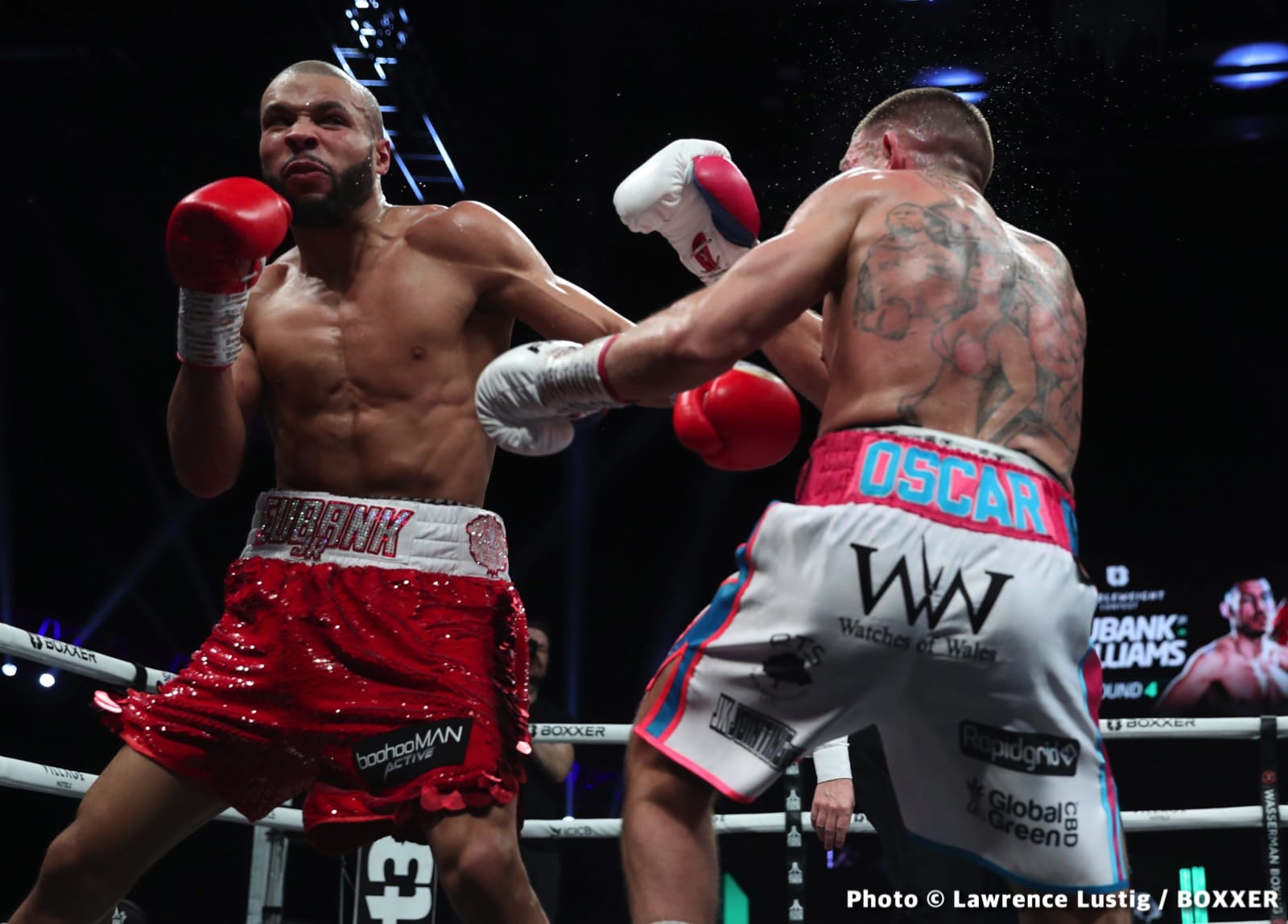 Photos: Eubank Jr. easily beats Williams, Claressa Shields outpoints Kozin