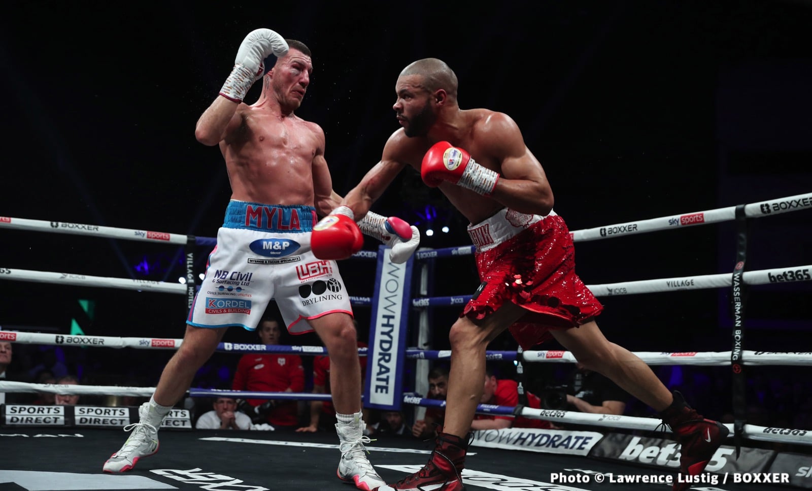 Photos: Eubank Jr. easily beats Williams, Claressa Shields outpoints Kozin