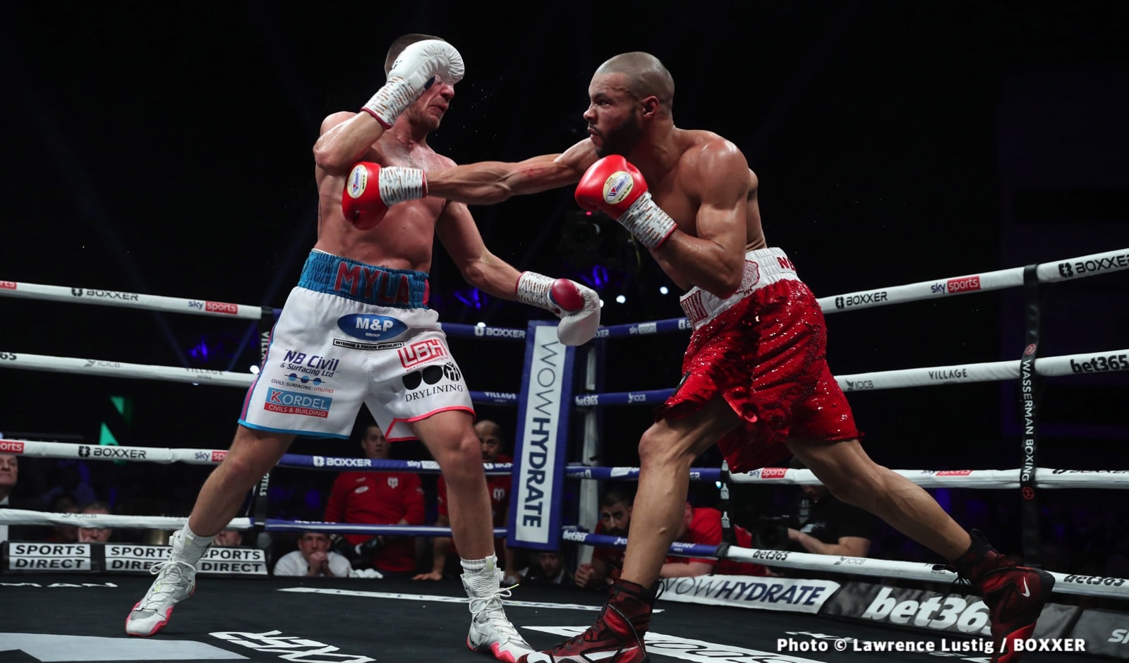 Photos: Eubank Jr. easily beats Williams, Claressa Shields outpoints Kozin