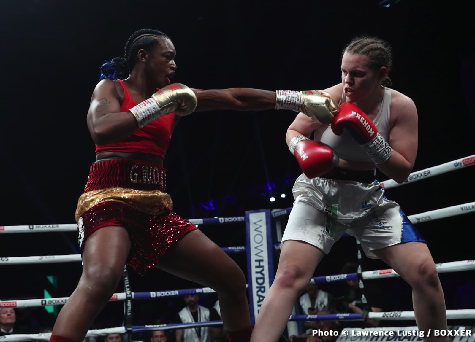 Photos: Eubank Jr. easily beats Williams, Claressa Shields outpoints Kozin