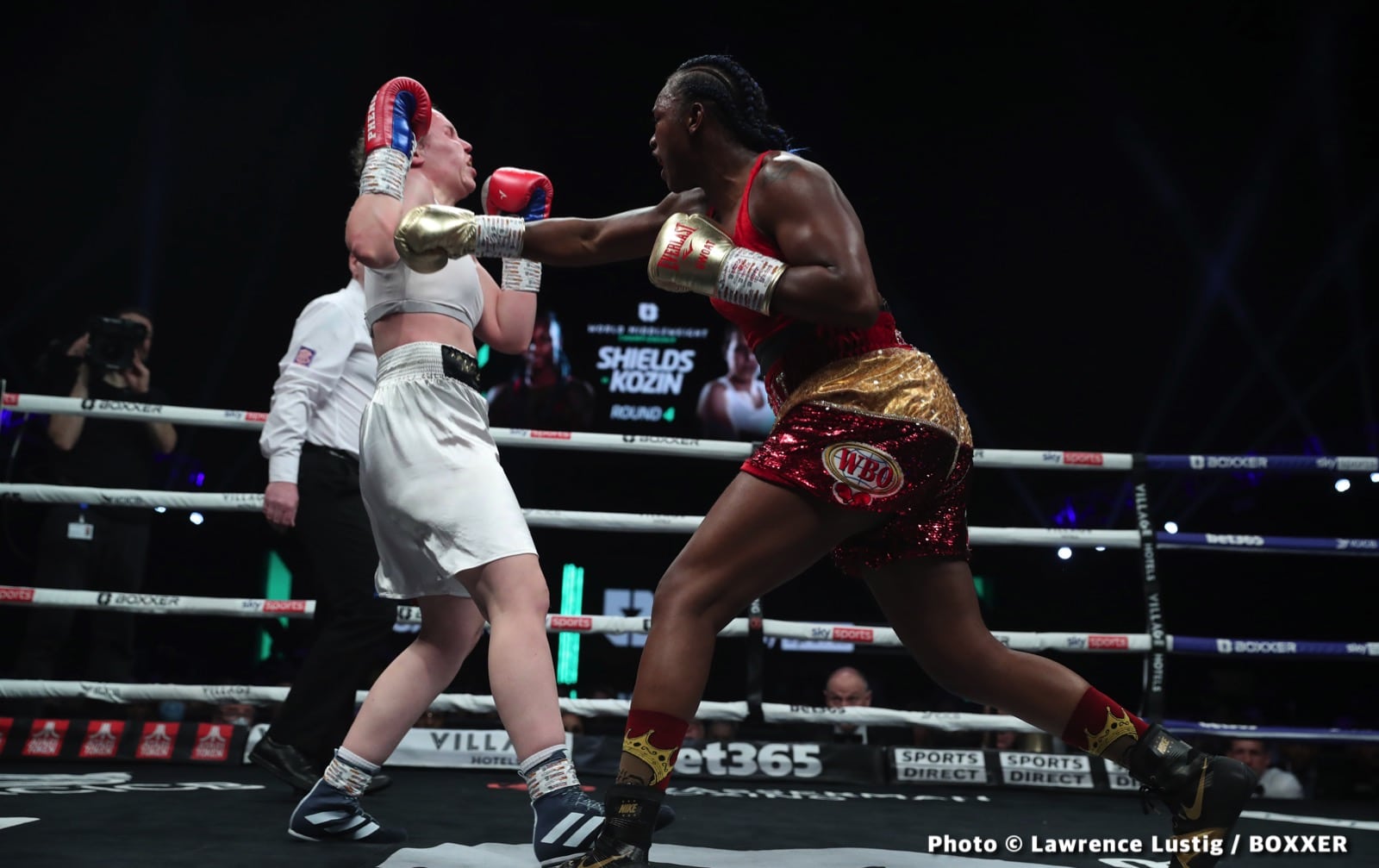 Photos: Eubank Jr. easily beats Williams, Claressa Shields outpoints Kozin