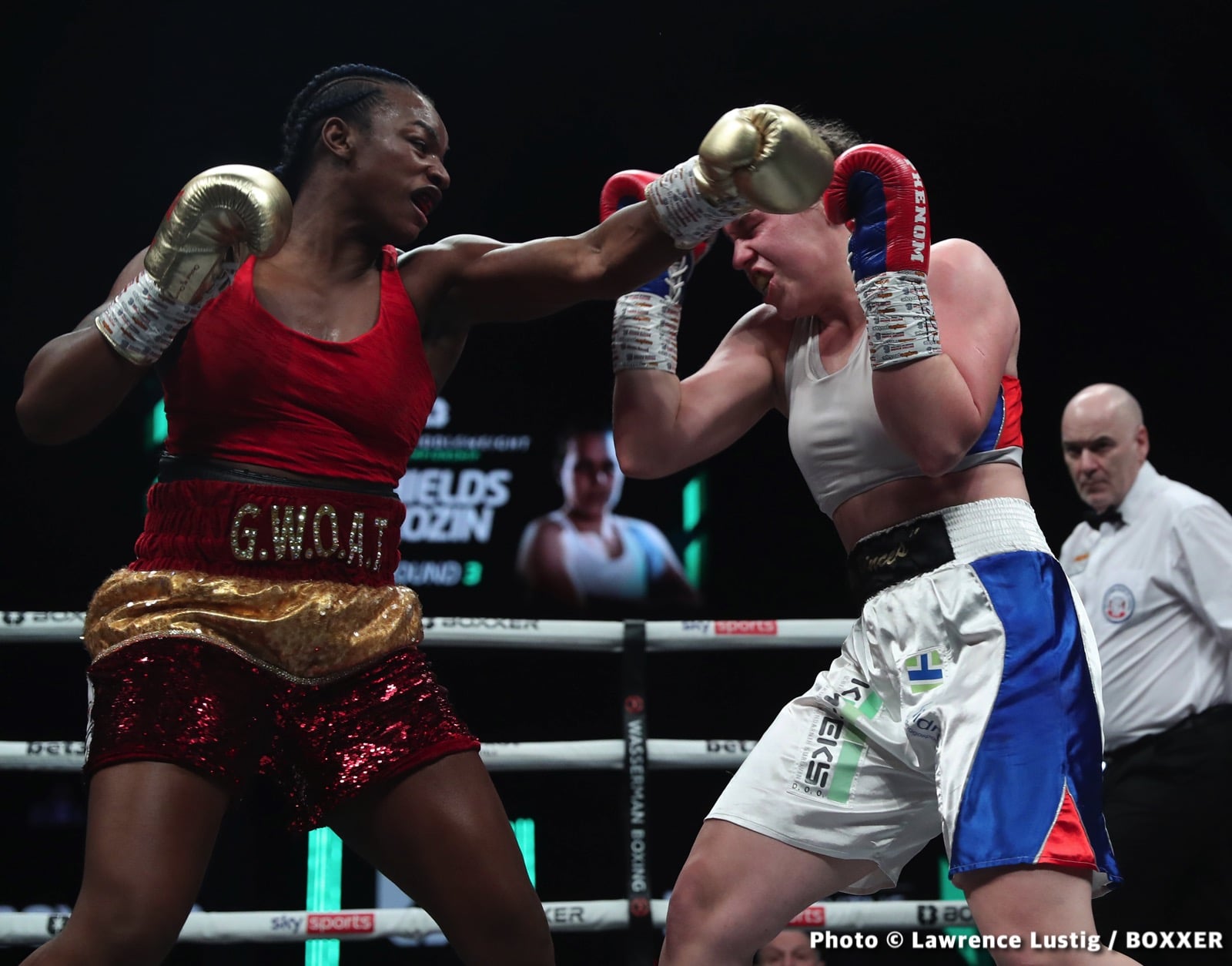 Photos: Eubank Jr. easily beats Williams, Claressa Shields outpoints Kozin