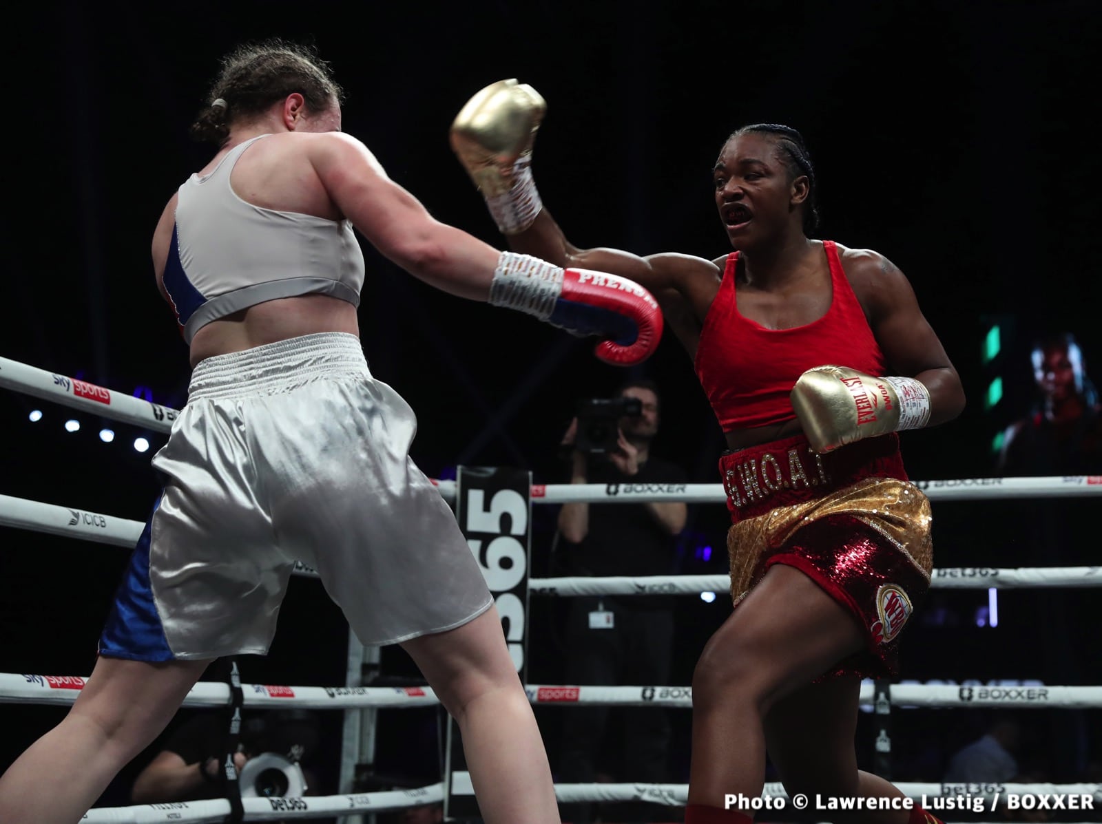 Claressa Shields boxing image / photo