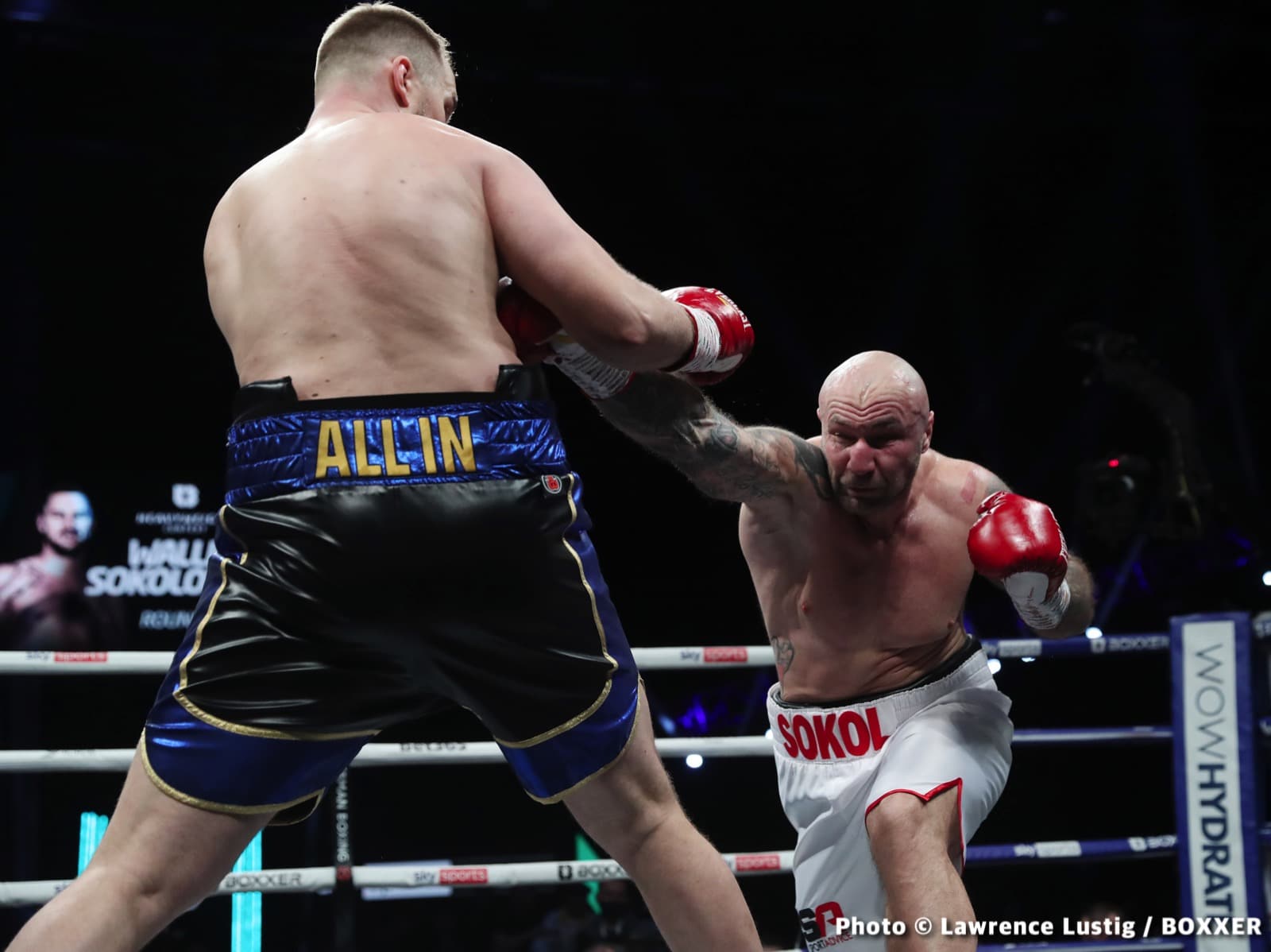 Photos: Eubank Jr. easily beats Williams, Claressa Shields outpoints Kozin