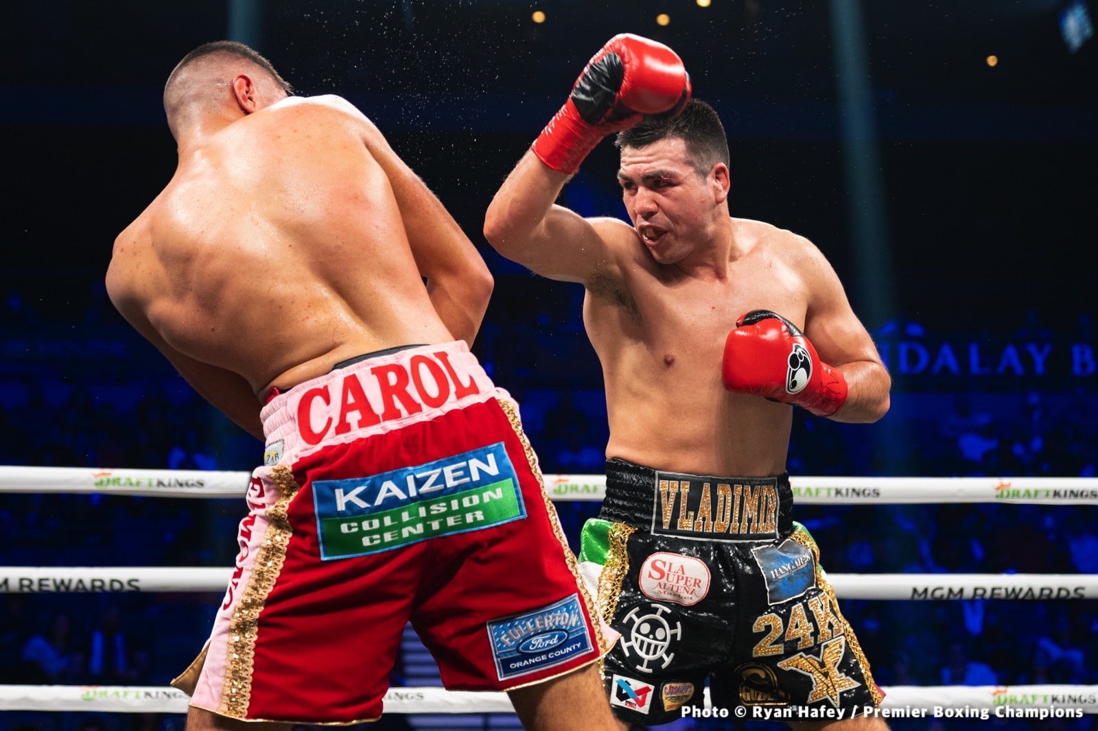 Photos: Thurman defeats Barrios, Santa Cruz Dominates Carbajal