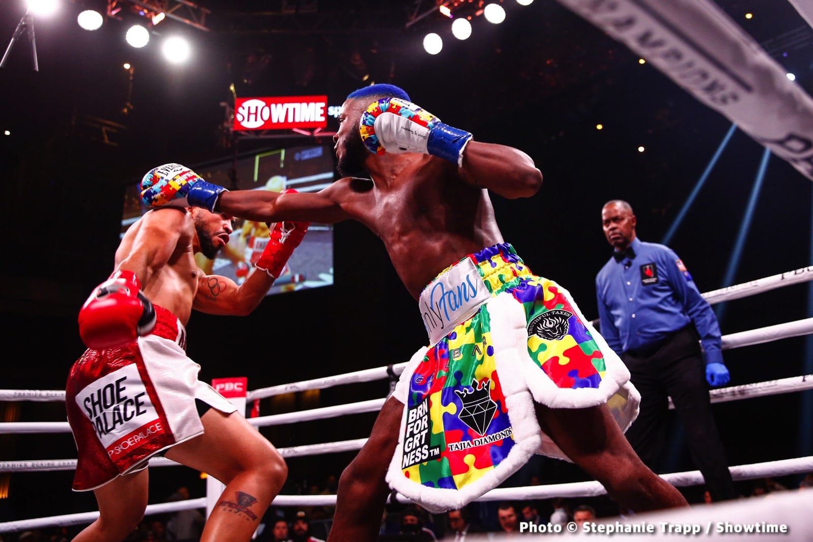 Photos: Garcia Dominates Chris Colbert, Martinez Upsets Jerwin Ancajas!