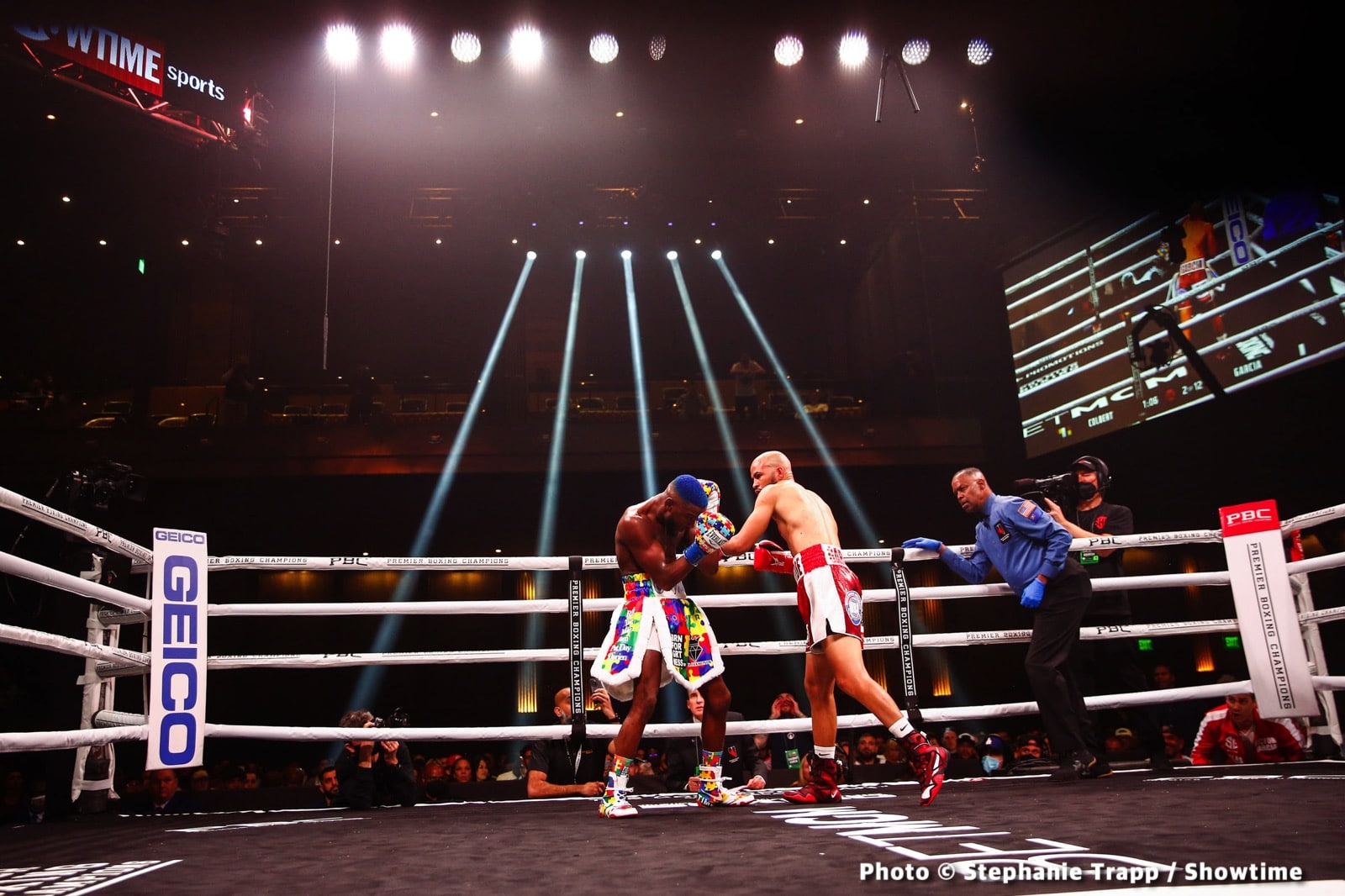 Photos: Garcia Dominates Chris Colbert, Martinez Upsets Jerwin Ancajas!