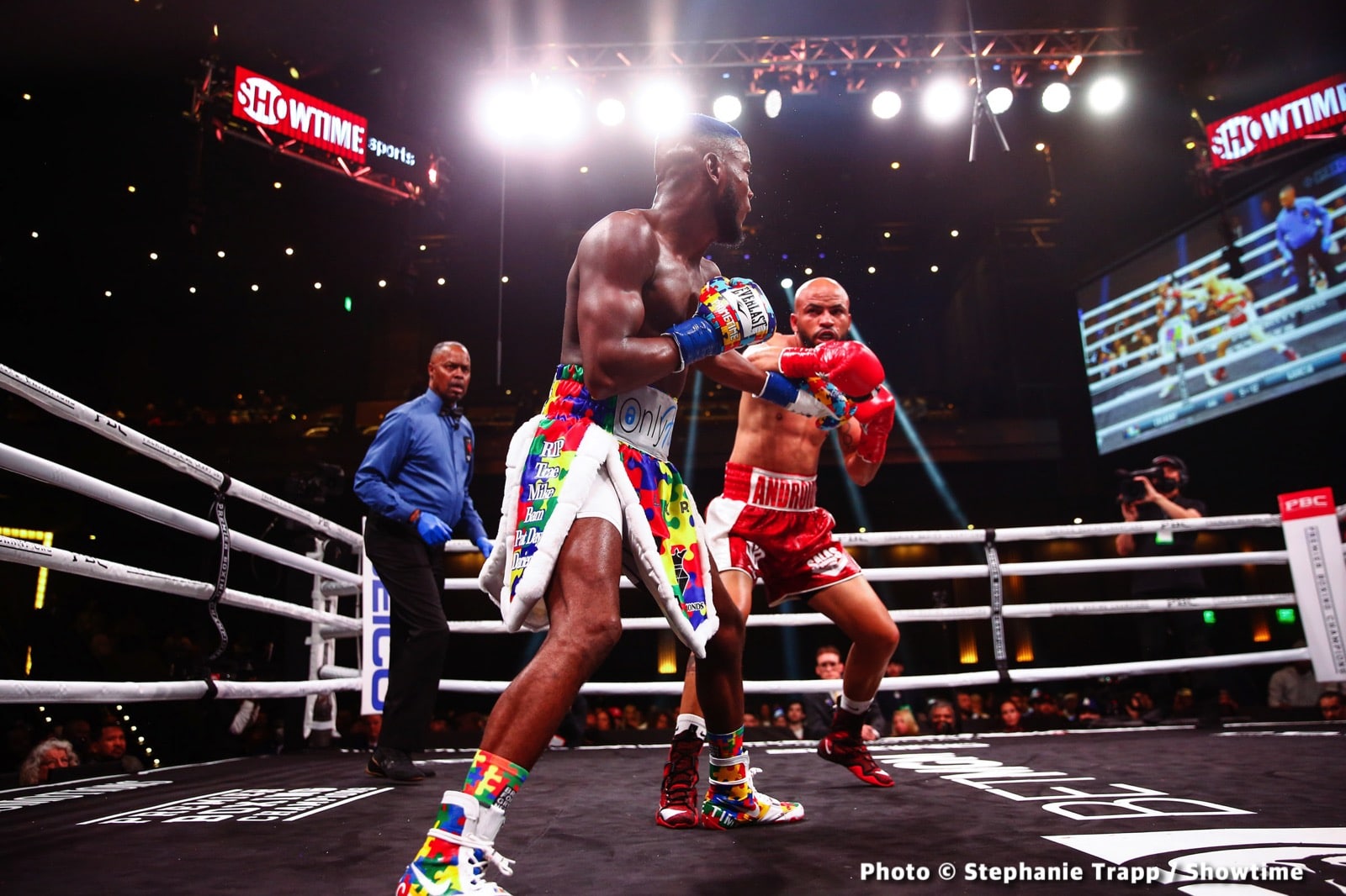 Photos: Garcia Dominates Chris Colbert, Martinez Upsets Jerwin Ancajas!