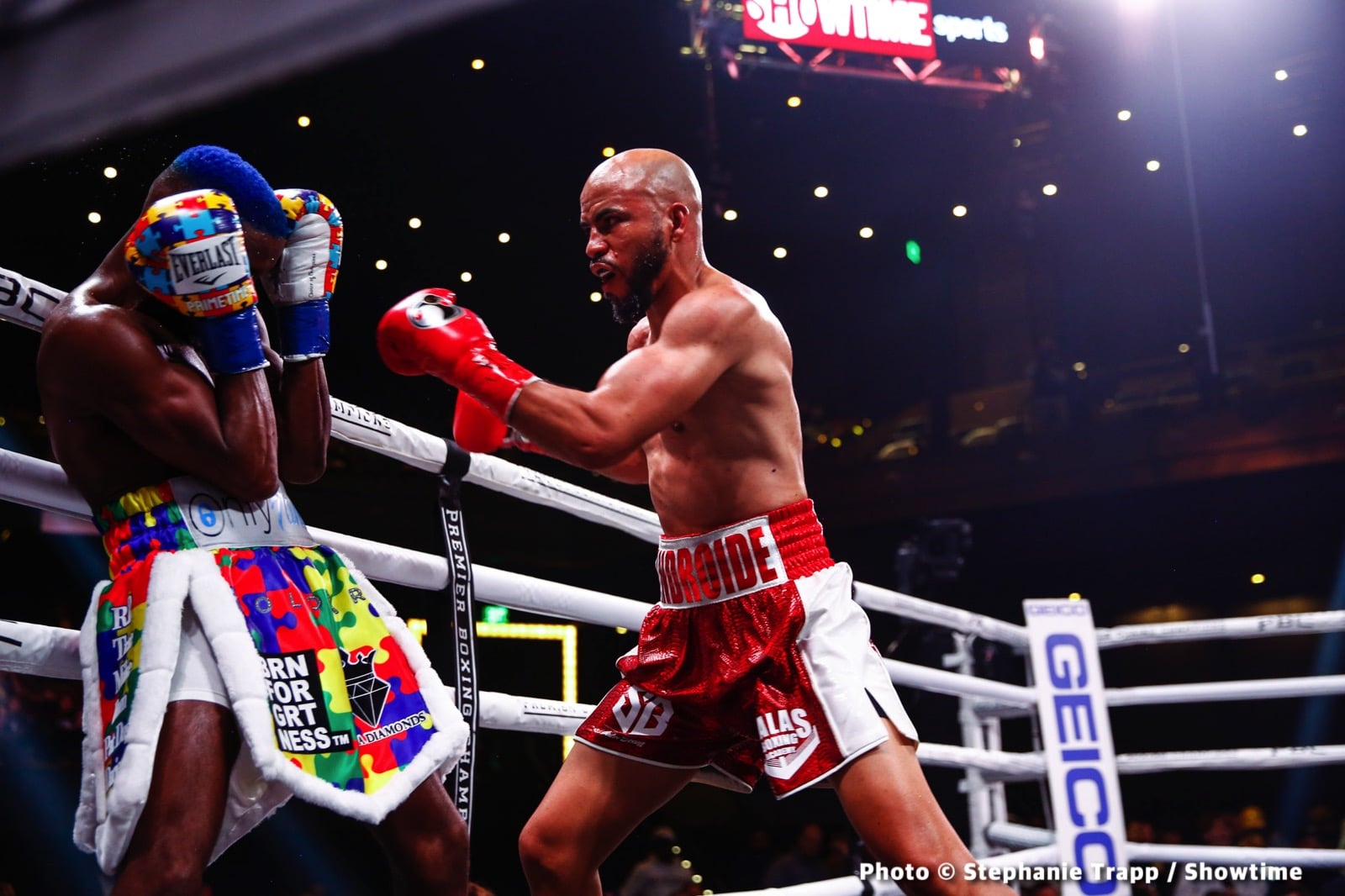 Photos: Garcia Dominates Chris Colbert, Martinez Upsets Jerwin Ancajas!