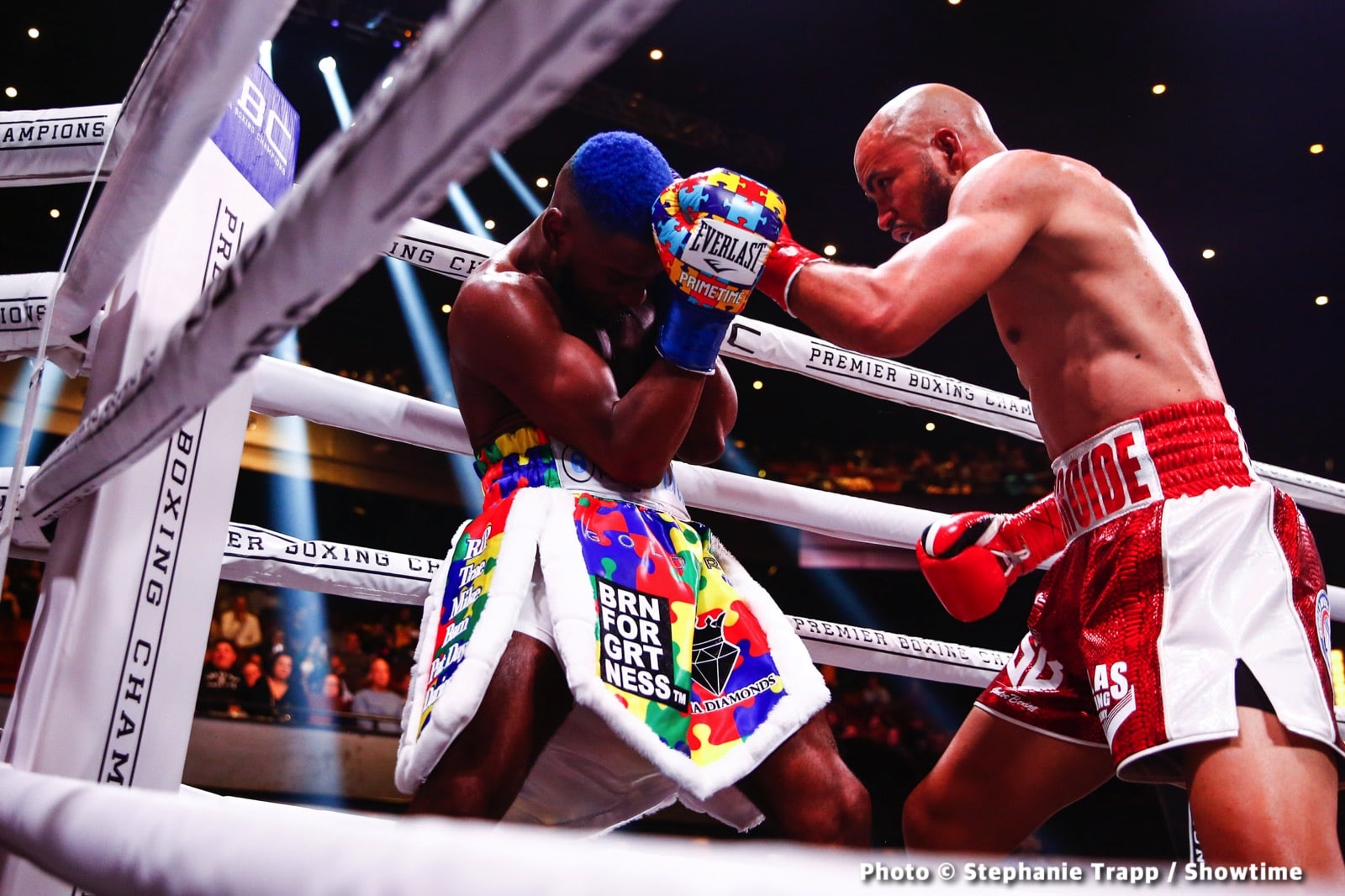 Photos: Garcia Dominates Chris Colbert, Martinez Upsets Jerwin Ancajas!