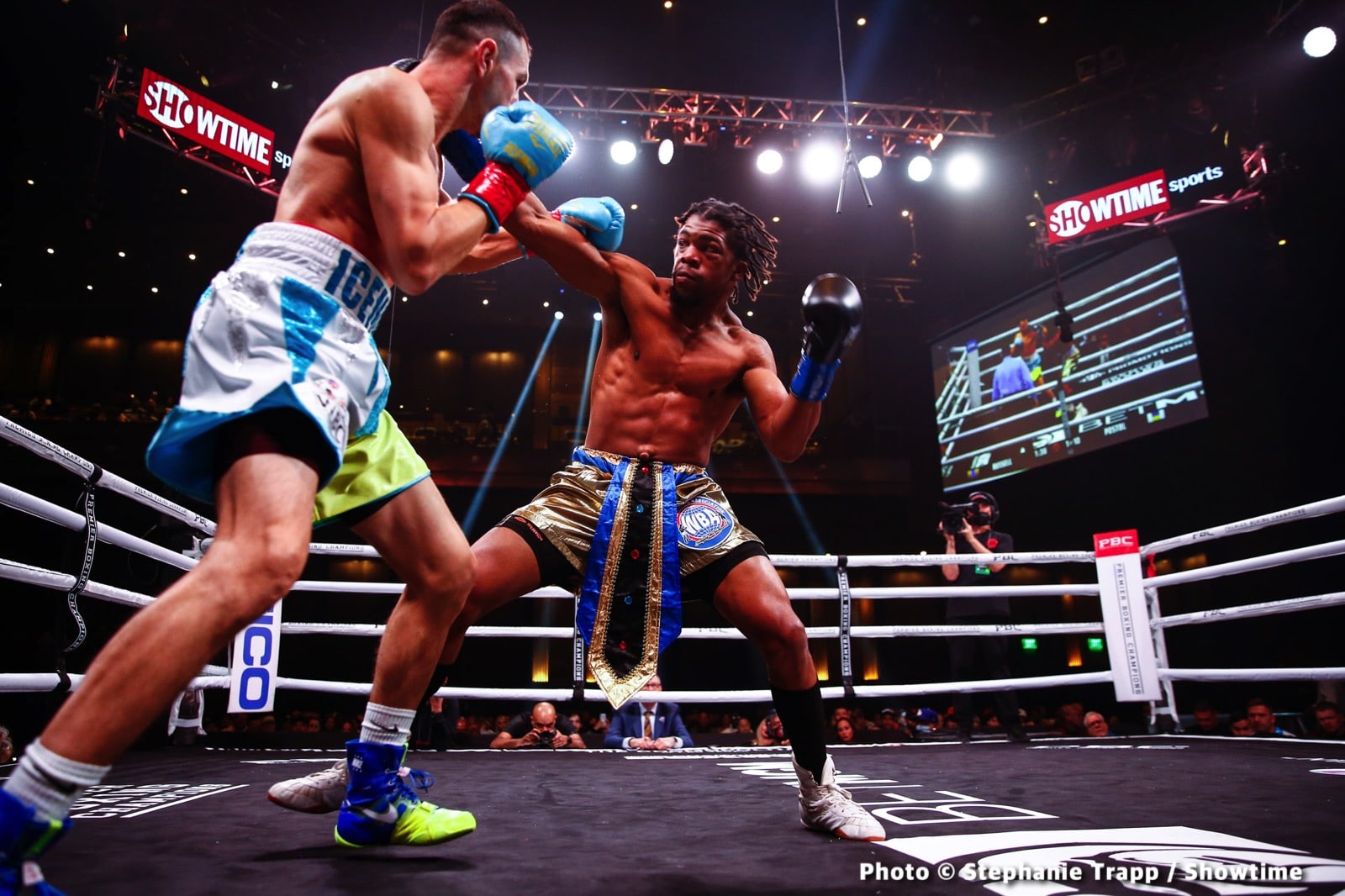 Photos: Garcia Dominates Chris Colbert, Martinez Upsets Jerwin Ancajas!