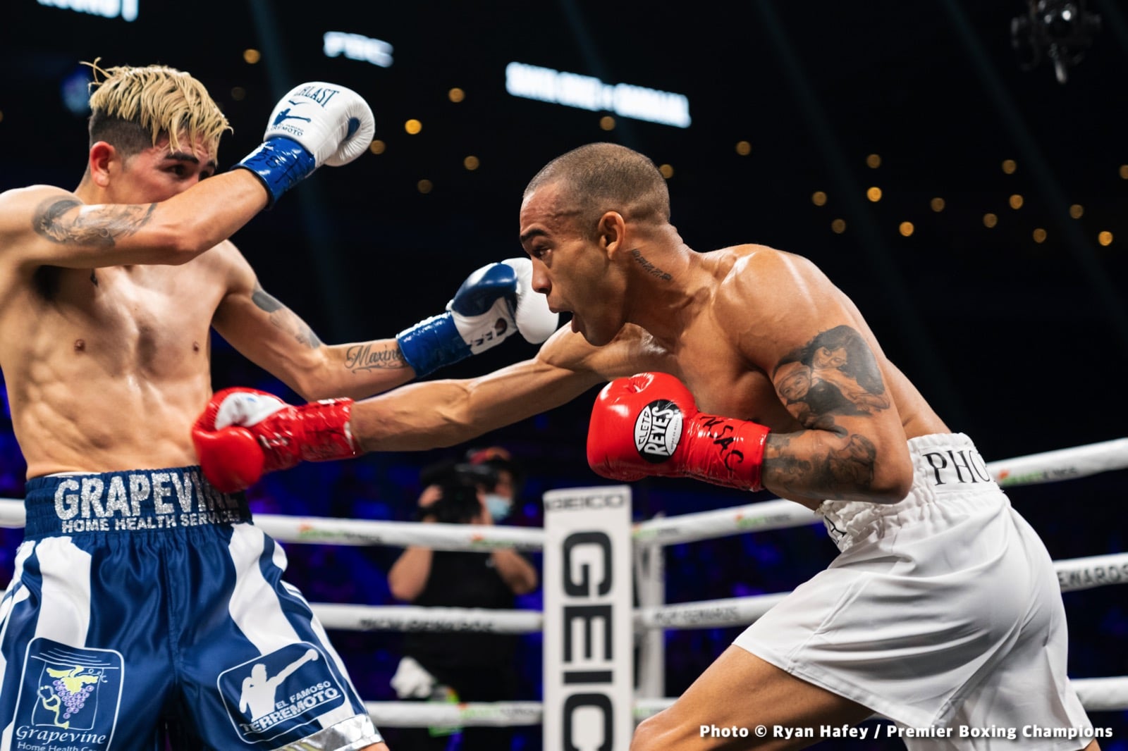 Photos: Thurman defeats Barrios, Santa Cruz Dominates Carbajal