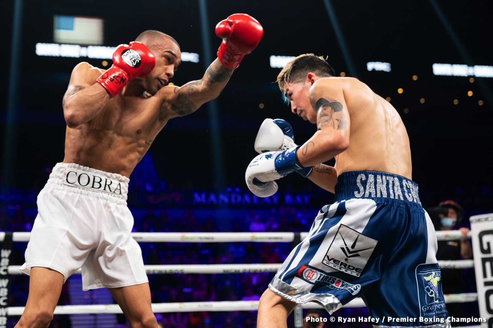 Photos: Thurman defeats Barrios, Santa Cruz Dominates Carbajal