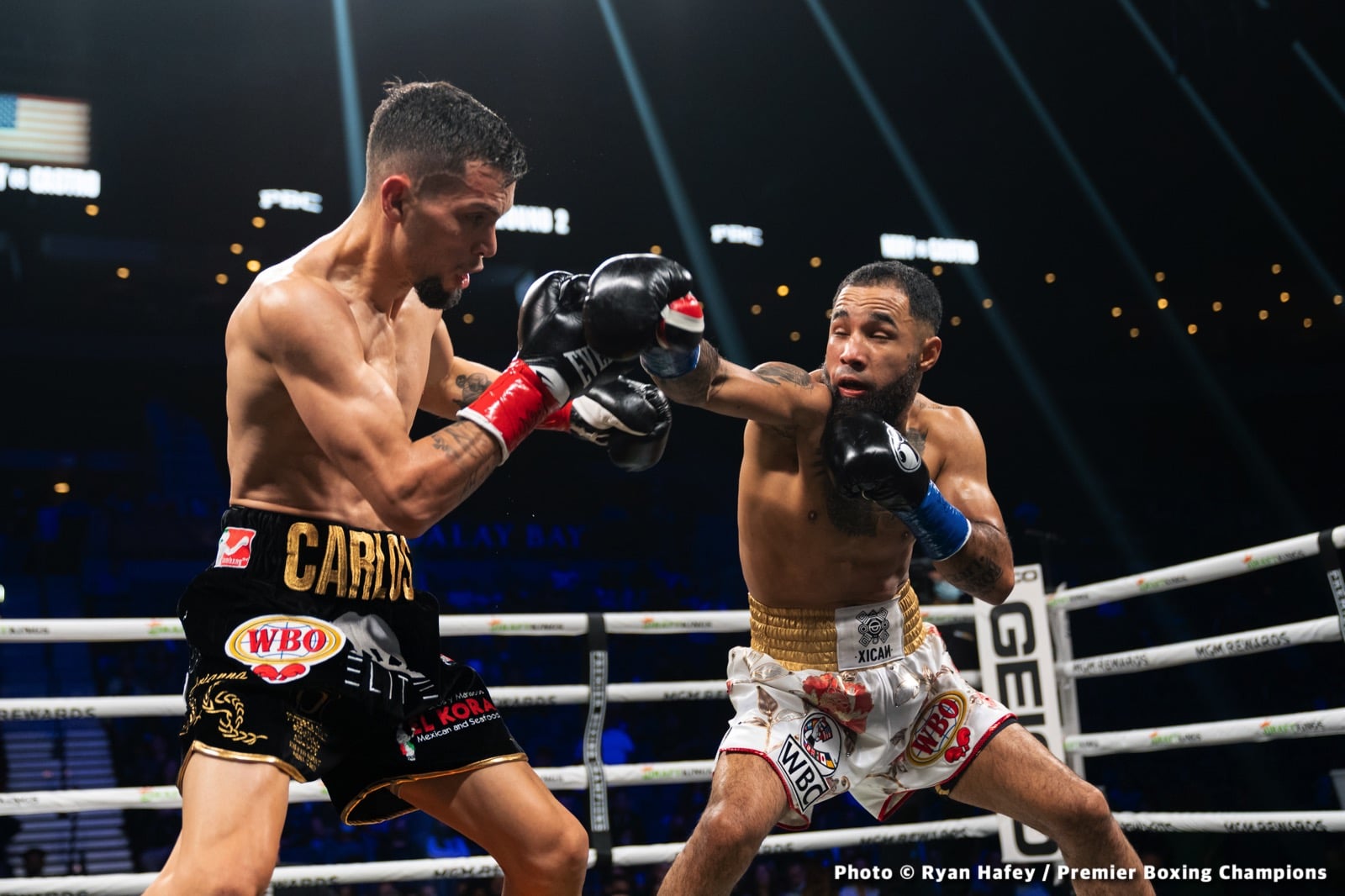 Photos: Thurman defeats Barrios, Santa Cruz Dominates Carbajal