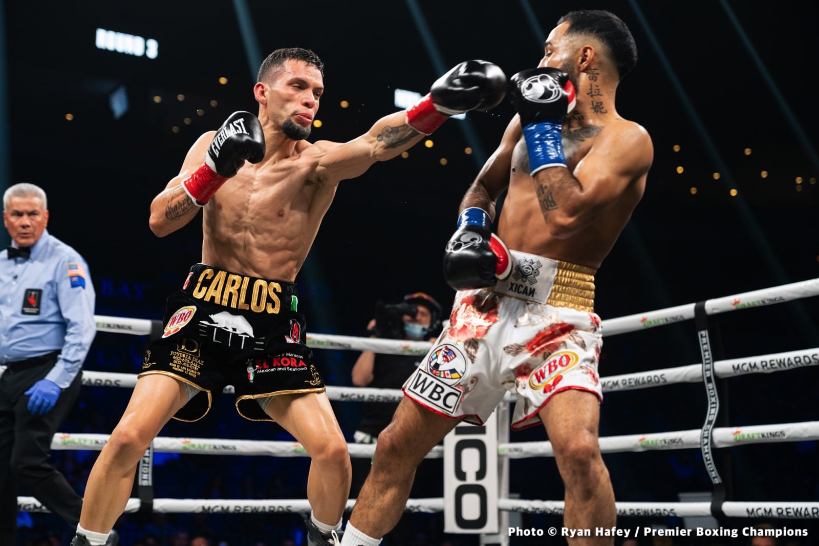 Photos: Thurman defeats Barrios, Santa Cruz Dominates Carbajal