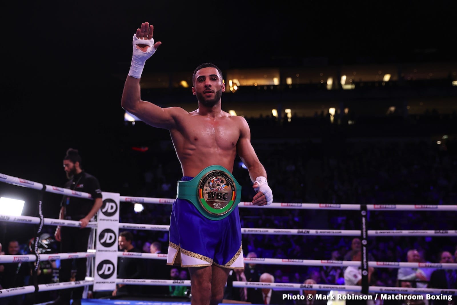 Lawrence Okolie vs. Michal Cieslak - LIVE action results from O2 in London